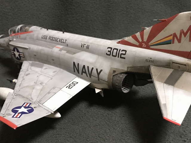 ハセガワ 1/48 F-4N VF-111 サンダウナーズ
