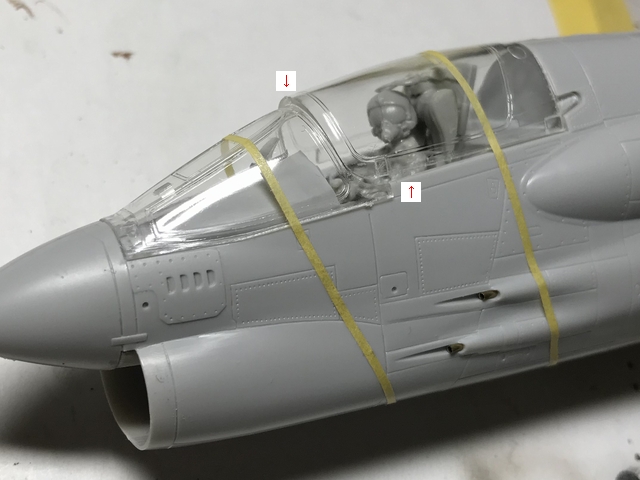 ハセガワ 1/48 F-8E クルセイダー