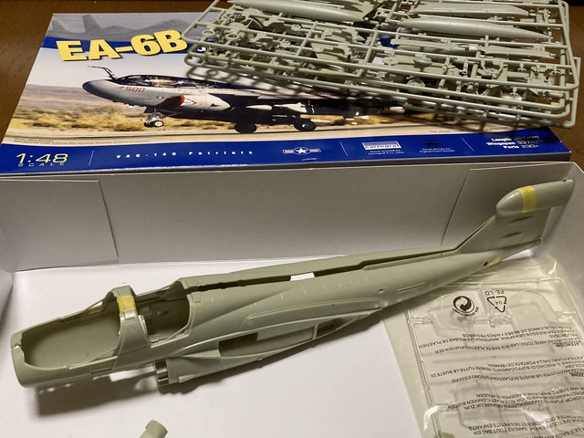 キネティック 1/48 EA-6B プラウラー